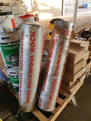 Pallet of Floor Tiles / Adhesive + Insulation - 6