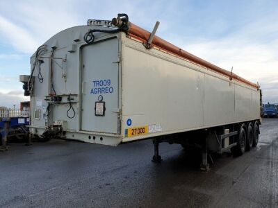 2005 United Trailers Triaxle Belt Discharge Trailer