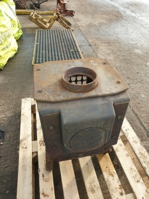 Cast Iron Log Burner  - 2