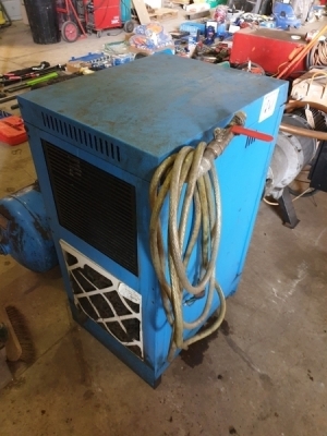 Hydrovane Compressor + Dryer  - 2