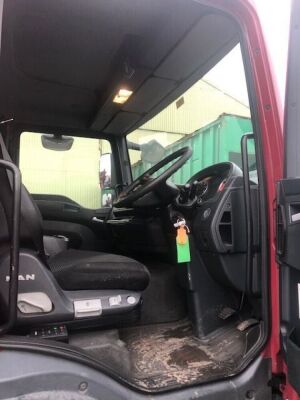 2014 MAN TGM 18 250 4x2 Curtainsider - 16