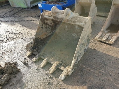 4ft Digging Bucket - 65mm Pins - 2