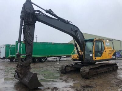 2004 Volvo EC210B LC Excavator