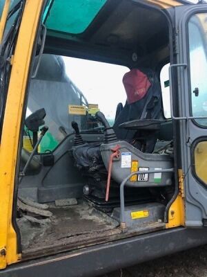 2004 Volvo EC210B LC Excavator - 21