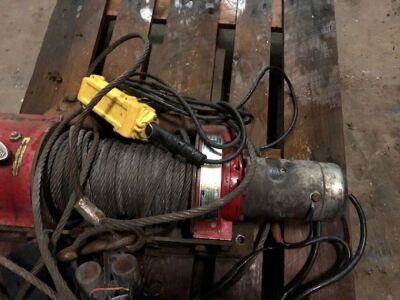 24 Volt Trailer Winch Assembly - 3
