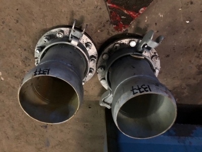 2 x Heavy Duty Pipe Connectors