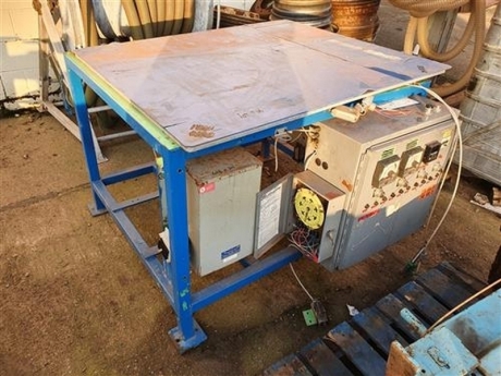 Electric Pneumatic Steel Workbench