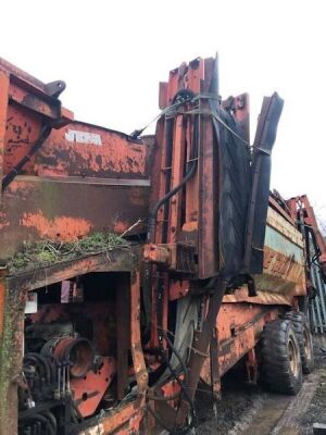 Finlay 797 Triple-Trom 2 Axle Trommel - 6