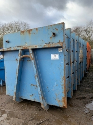 Big Hook Compactor Bin