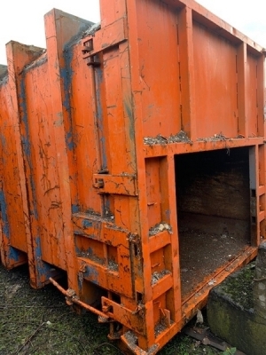 Big Hook Compactor Bin - 6