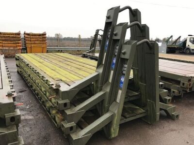 Big Hook 20' Flat Rack Body c/w Twistlocks - 5