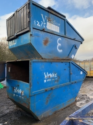 10 yrd Enclosed Skip - 4