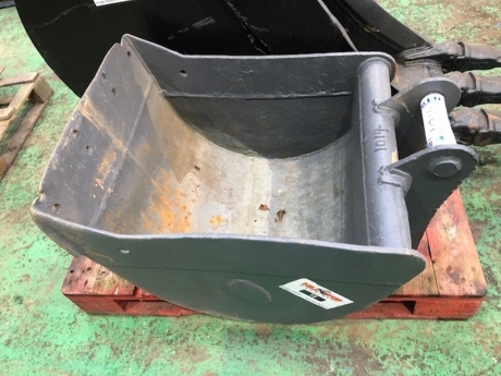 Strickland 2ft Digging Bucket, 45mm Pins