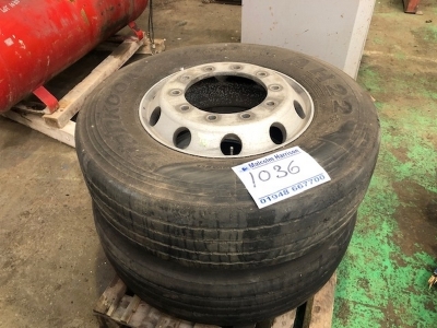 2 x 295 80 Tyres + Alloy Rims