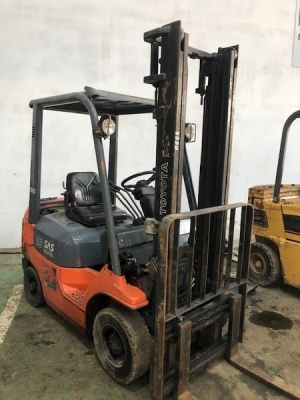 1999 Toyota 7FDF18 Diesel Forklift - 3