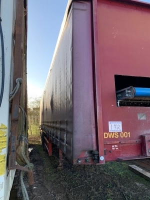 Mobile Picking Station Fitted in Curtainside Trailer - 4