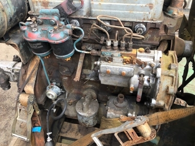 4 Cyl Ford Diesel Engine c/w Hydraulic Pump - 7