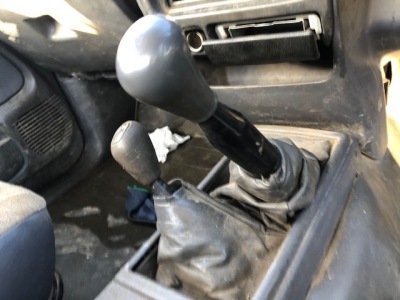 2001 Toyota Hilux 2.4TD Pickup - 11