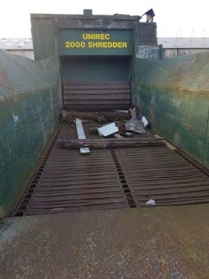 Unirec 2000 Shredder - 5