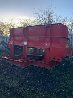 Conveyor Land Hopper