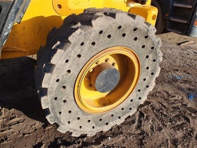 2014 JCB 550 80 Wastemaster Telehandler - 11