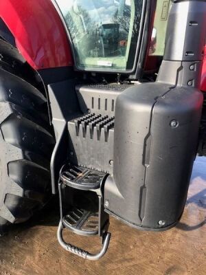 2017 Case Puma 220 4WD Tractor - 8