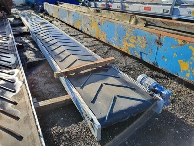 2 x 2010 MB Electric Driven Conveyors, 660mm Belts - 3