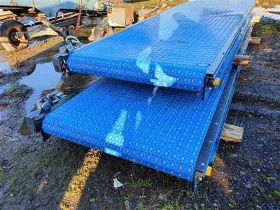 2 x Electric Driven Conveyors, 1220mm Plastic Roller Belts - 5