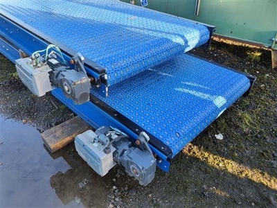 2 x Electric Driven Conveyors, 1220mm Plastic Roller Belts - 6