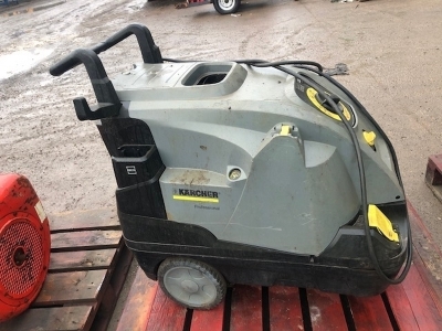 2013 Karcher Professional HDS 6/10C Pressure Washer - 4