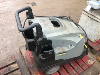 2013 Karcher Professional HDS 6/10C Pressure Washer - 5