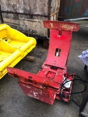 Hydraulic Bale Clap Attachment  - 5