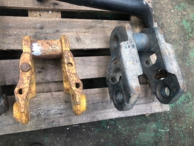 Dozer Chain Links, Blower and Jack  - 2