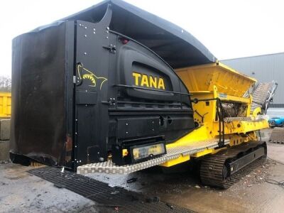 2019 Tana Shark 440DT Shredder - 11