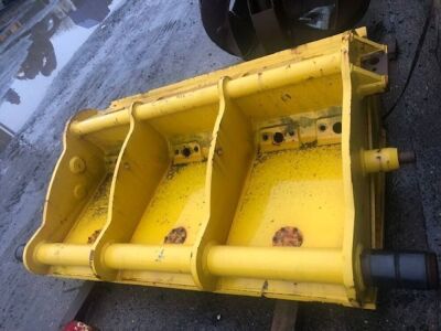 Untha TR3200 Shredder Barrel + Counter Plate - 7