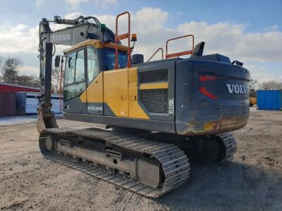 2017 Volvo EC220EL Excavator - 4