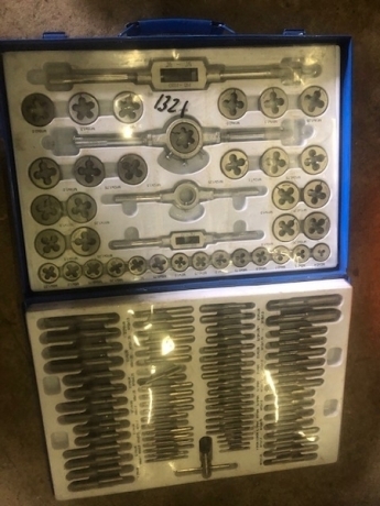 110pc Tap & Die Set