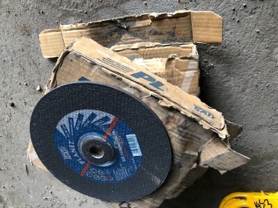 2 x Boxes Grinding Wheels - 2