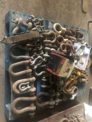 Pallet of D-Links & Lifting Equipment - 2