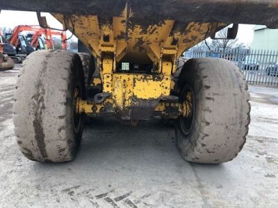 2000 Volvo A25C 6x6 Dumptruck - 10