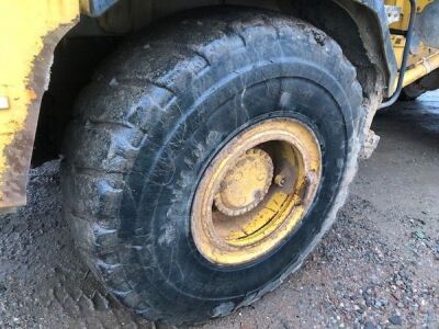 2006 Bell B25D 6x6 Dump Truck - 3