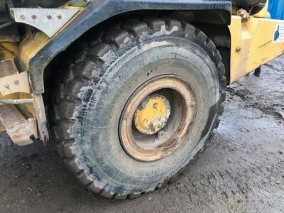 2006 Bell B25D 6x6 Dump Truck - 16