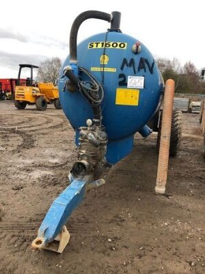 Fleming ST1600 Gallon Single Axle Drawbar Slurry Tank - 12