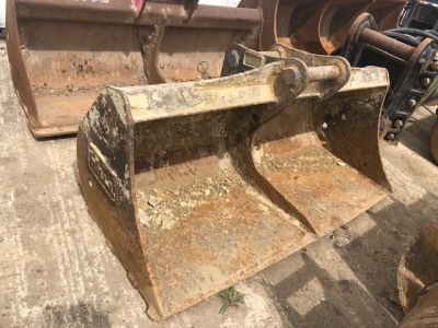 6' Ditching Bucket, To Suit 130 Machine