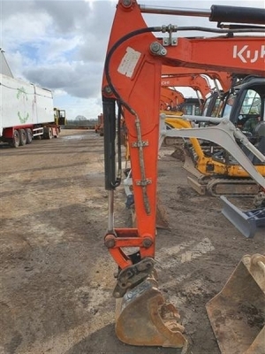 2016 Kubota KX61-3 Mini Digger - 2