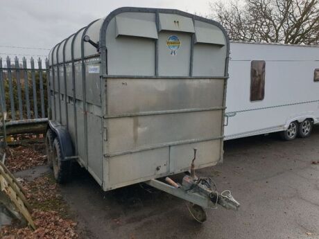 Richardson Tandem Axle Drawbar Livestock Trailer 