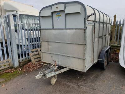 Richardson Tandem Axle Drawbar Livestock Trailer  - 2