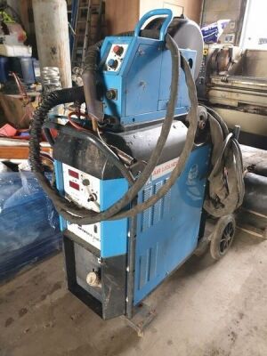 Air Liquide Alloy 3 Phase Mig Welder - 6