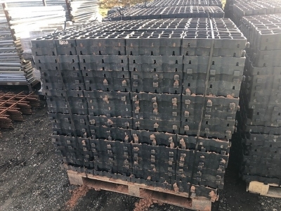 Pallet of Plastic Grass Matting