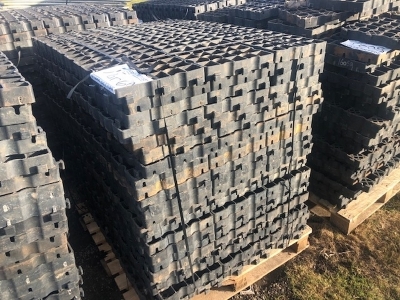 Pallet of Plastic Grass Matting